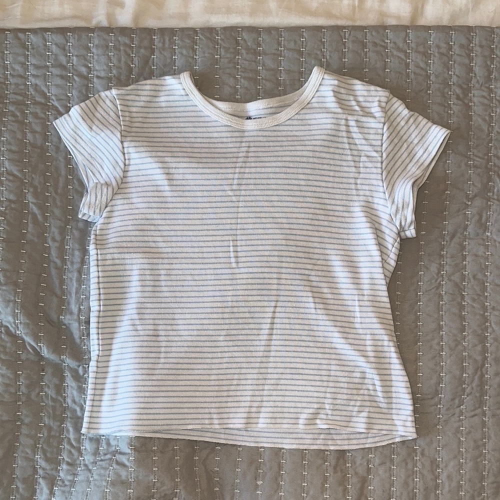 Brandy Melville White and Baby Blue Striped Short Sleeve Tee